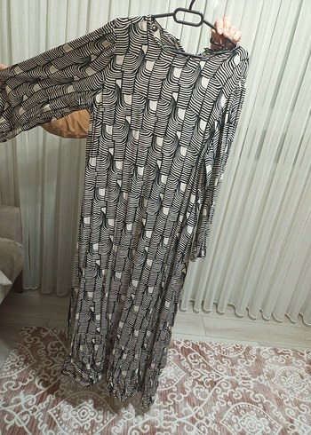 Zebra Desenli Uzun Pilili Kadın Elbise - Görsel 3