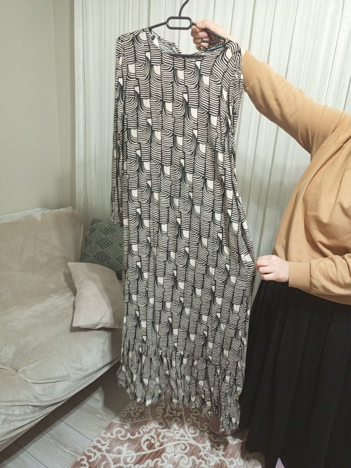 Zebra Desenli Uzun Pilili Kadın Elbise - Görsel 2