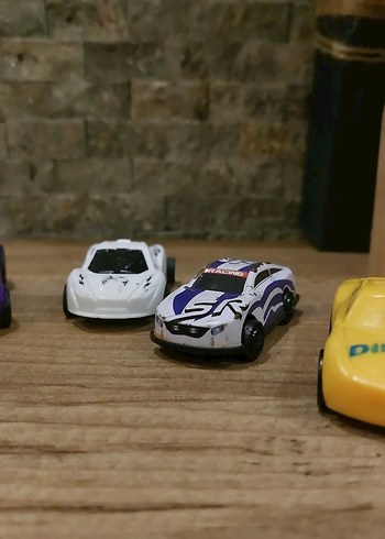 Renkli Mini Oyuncak Arabalar Seti - Görsel 3