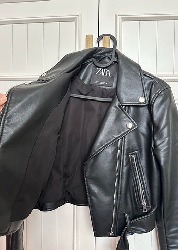 Zara Siyah Deri Biker Ceket - Görsel 2
