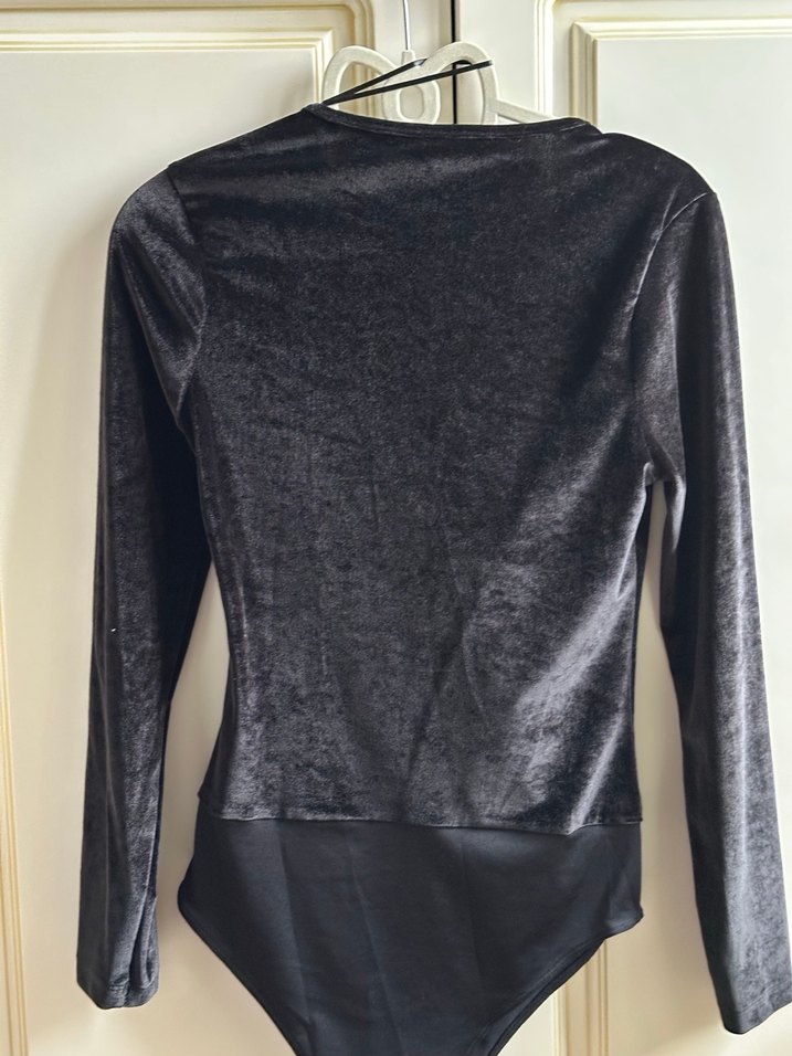 Drapeli Siyah V Yaka Kadın Bluz Zara - Görsel 2