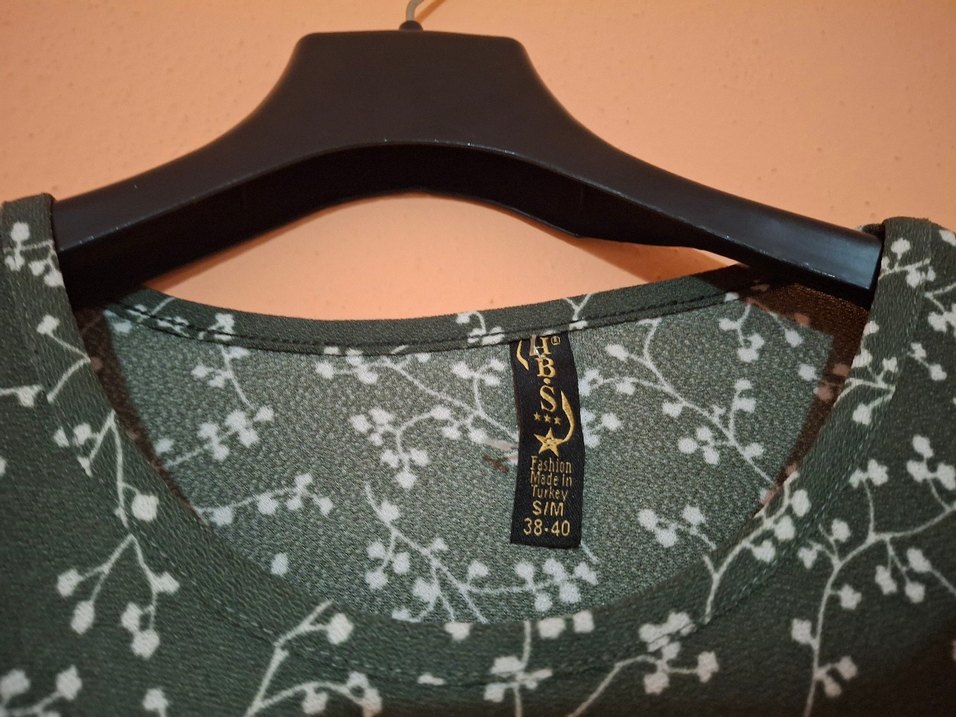 Yeşil elbise - Görsel 3