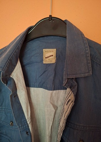 Düğmeli Mavi Denim Erkek Gömlek - Görsel 2