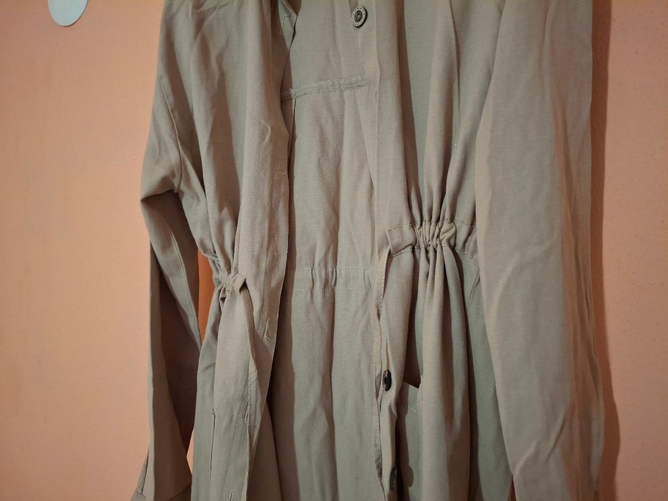 Düğmeli Bej Midi Keten Elbise - Görsel 3