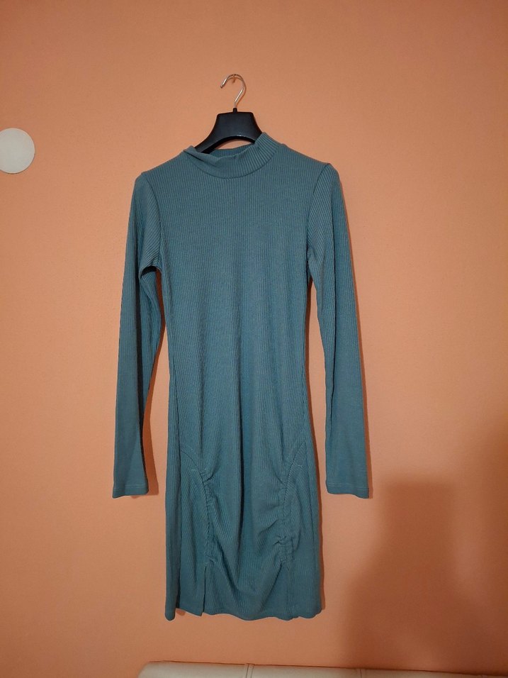 Uzun Kol, Yüksek Yakalı Turkuaz Kadın Elbise - Görsel 2