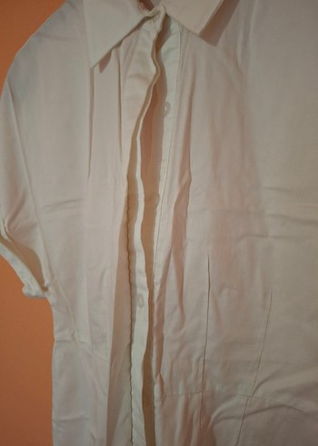 Beyaz Düğmeli Kısa Kollu Kadın Gömlek - Görsel 6