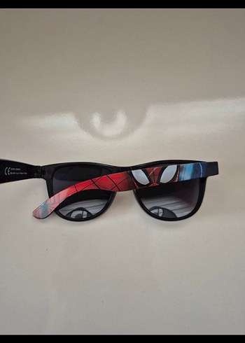 LCW Spiderman Lisanslı Erkek çocuk gözlüğü - Görsel 3