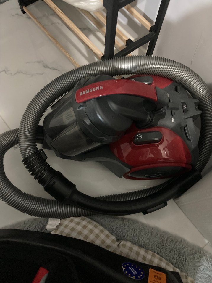 Samsung Kırmızı Gri Elektrikli Süpürge - Görsel 2