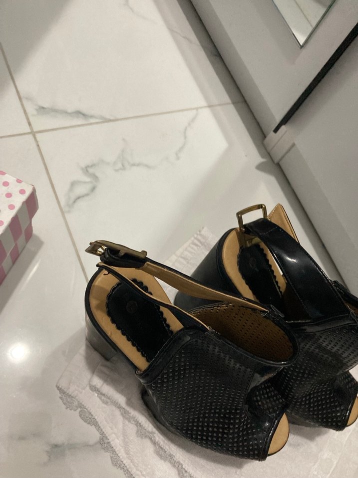 Siyah Yılan Desenli Tokalı Platform Topuklu - Görsel 3