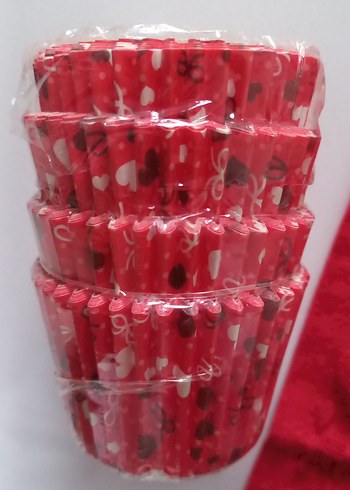 Kırmızı Renkli Parti Muffin Kapları - Görsel 4