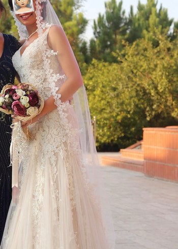 Oleg Cassini İkonik Kapak Modeli(Elvin Levinler tercihi) + duvak - Görsel 2