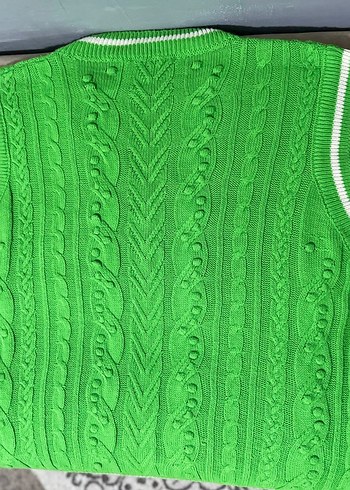 Yeşil V Yaka Örgü Kadın Süveter - Görsel 2