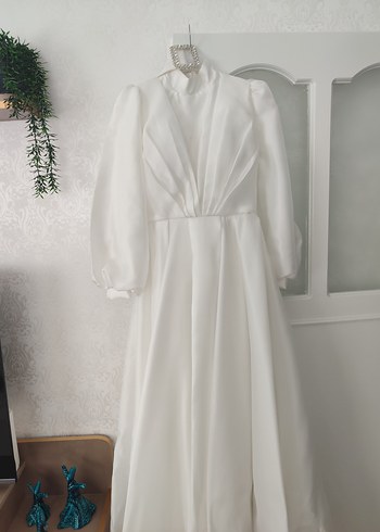 Uzun Kollu Beyaz A Kesim Abiye - Görsel 3