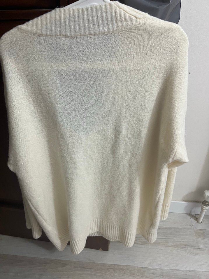 V Yaka Örgü Kadın Kazak - Görsel 3