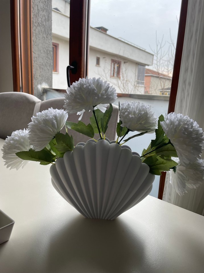 Beyaz Deniz Kabuğu Desenli Vazo - Görsel 4