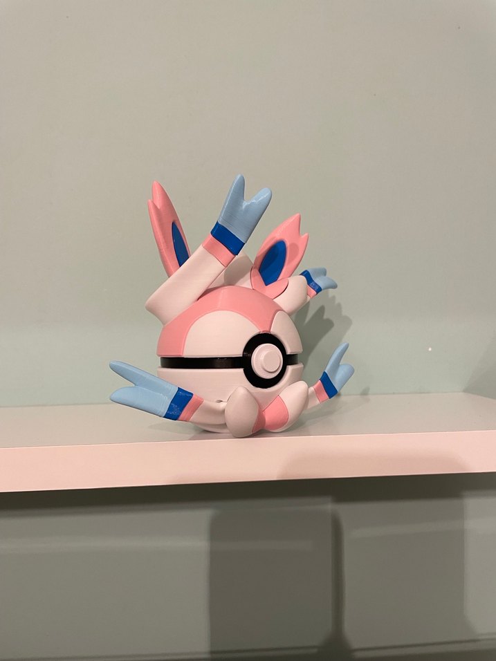 Pokemon Sylveon PokeBall - Görsel 2