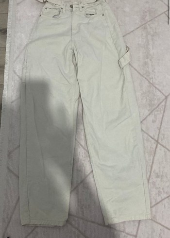 Beyaz Bol Kesim Midi Boy Kadın Pantolon - Görsel 2