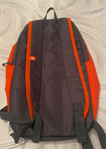 Kırmızı Fermuarlı Sırt Çantası - Görsel 2