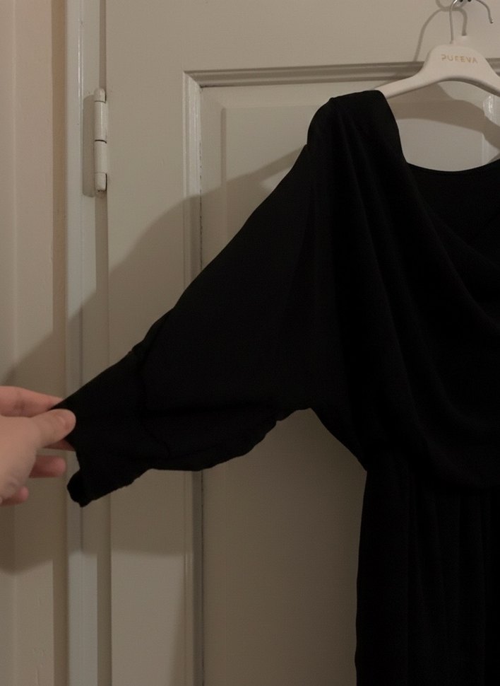 Uzun Kollu Tüllü Siyah Elbise - Görsel 3