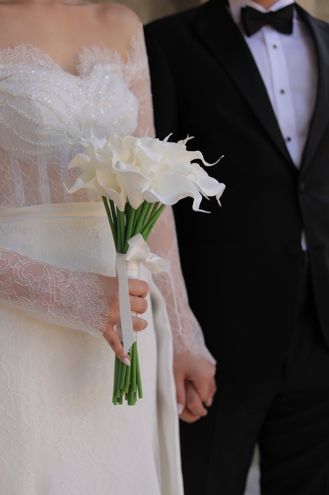 Dantelli Beyaz Gelinlik - Görsel 2