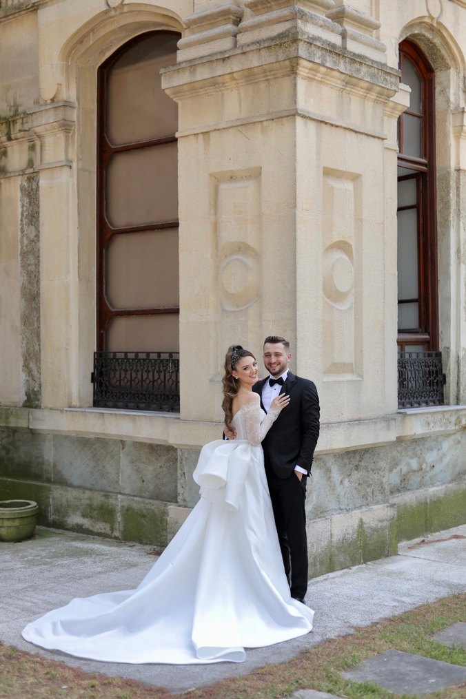 Dantelli Beyaz Gelinlik - Görsel 3