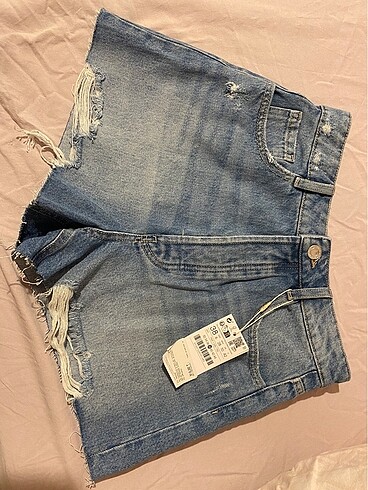 38 Beden mavi Renk Stradivarius Yüksek Bel Denim Şort
