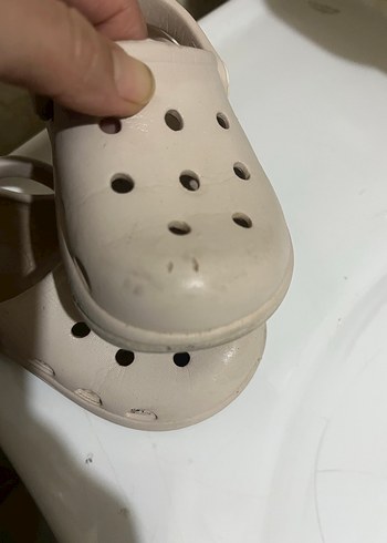 Kız Çocuk Beyaz Tokalı Kauçuk Terlik - Görsel 5