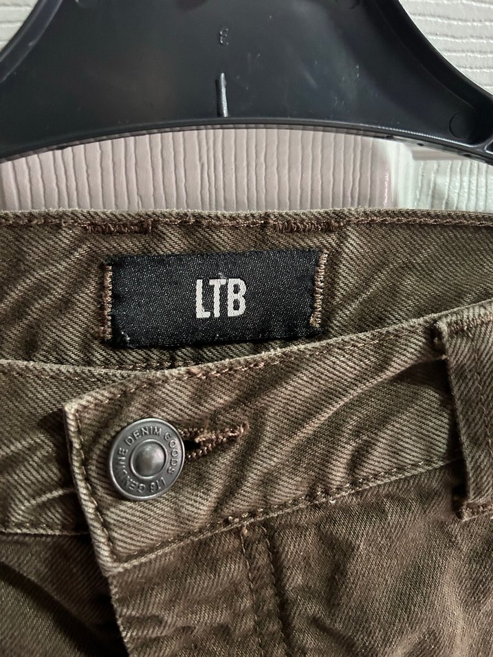 Erkek Kahverengi Keten Bol Kesim Kemerli Pantolon - Görsel 2