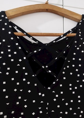 Siyah Puantiyeli V Yaka Midi Elbise - Görsel 3