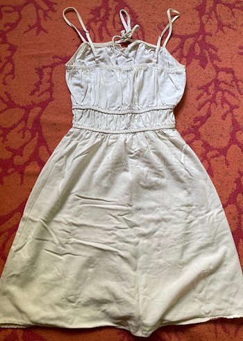 Beyaz Keten Askılı Midi Elbise - Görsel 3