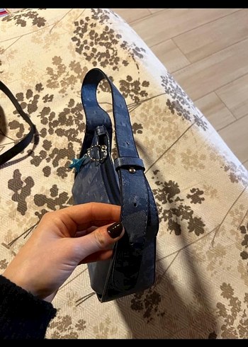 Koyu Mavi Tokalı Kadın Omuz Çantası - Görsel 3