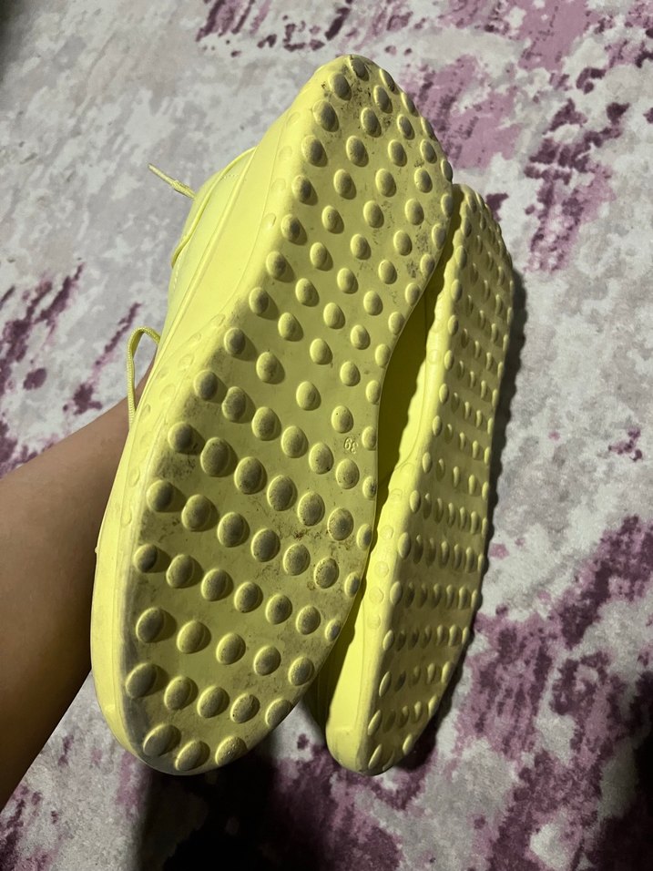 Canlı Limon Yeşili Bağcıklı Sneaker — görsel 3/4