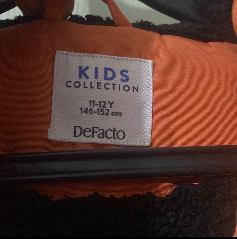 Turuncu Kapüşonlu içi polarlı mont - Görsel 5