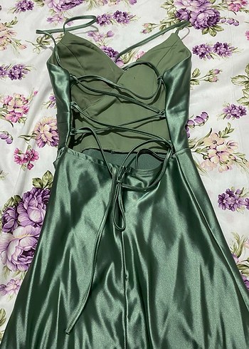 V Yaka Drapeli Uzun Askılı Düğün Elbisesi - Görsel 4