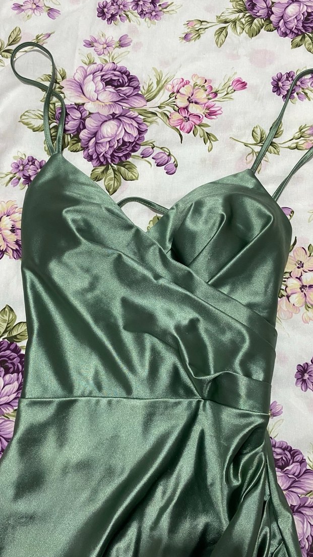 V Yaka Drapeli Uzun Askılı Düğün Elbisesi - Görsel 3