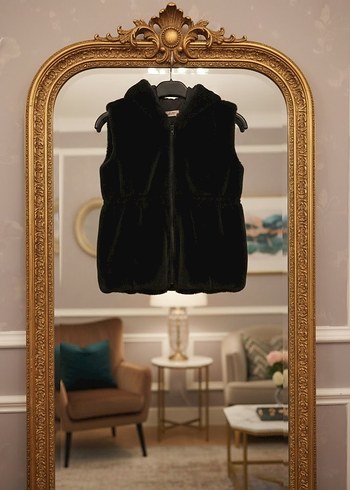 Kürklü Leopar Desenli Siyah Kolsuz Yelek - Görsel 2