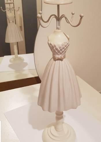 Beyaz Kadın Figürlü Takı Askısı - Görsel 2