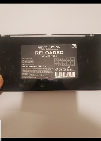 Revolution Reloaded Velvet Rose Göz Farı Paleti - Görsel 3