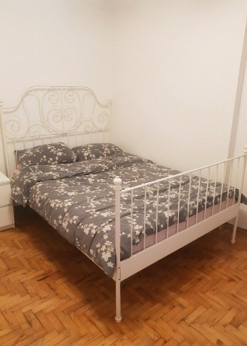 IKEA Leirvik Karyola (140×200) + İsbir Yatak (Pazarlik Uygundur) - Görsel 3