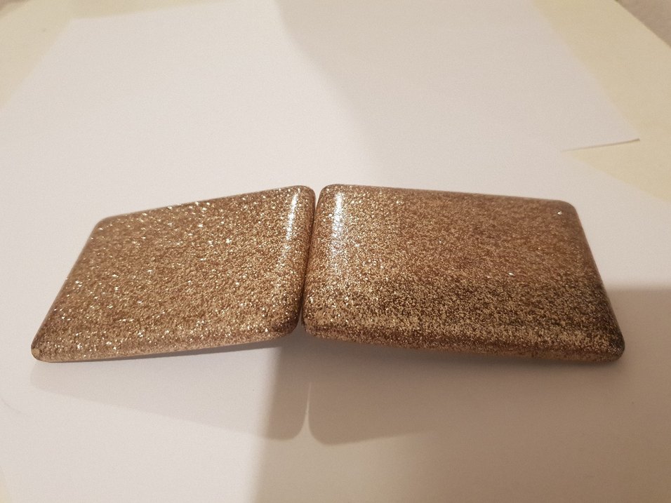 Parlak Altın Kadın Canta Aynasi - Görsel 4