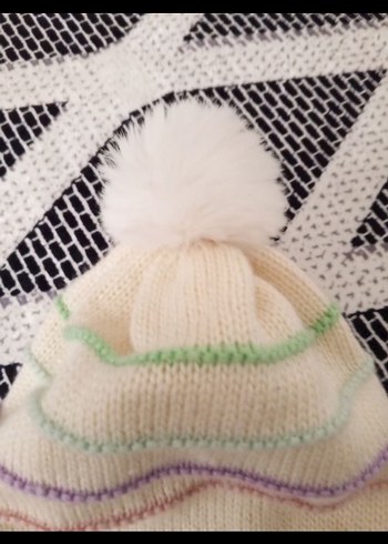LCW Beyaz Örgü Yün Çocuk Bere - Görsel 3