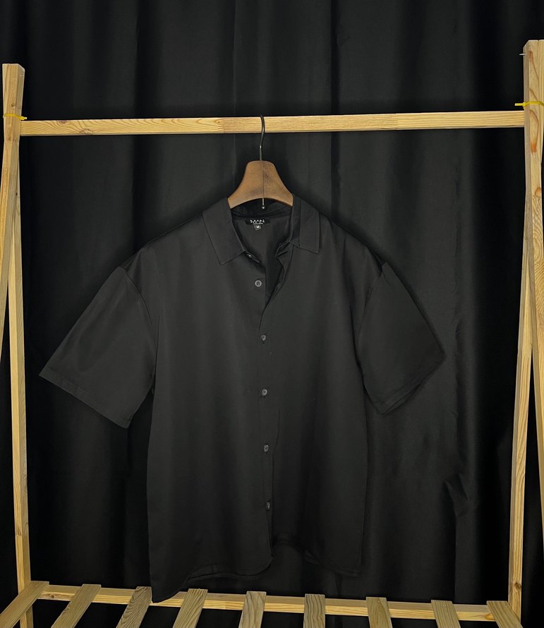 Siyah Erkek Kısa Kollu Düğmeli Baskılı Gömlek - Görsel 2