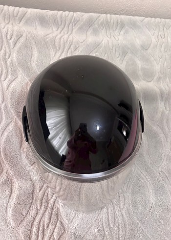 Parlak Siyah Minimalist Motosiklet Kaskı - Görsel 2