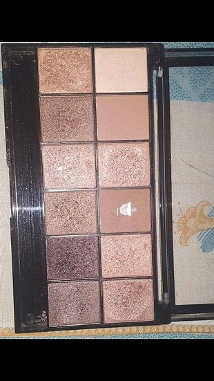 nude far paleti 