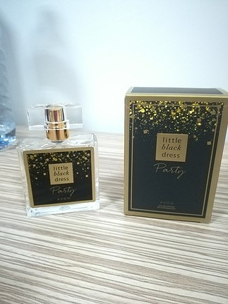 avon little black party 50 ml parfüm