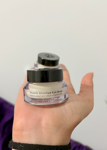 Bobbi Brown makyaj bazı - Görsel 3