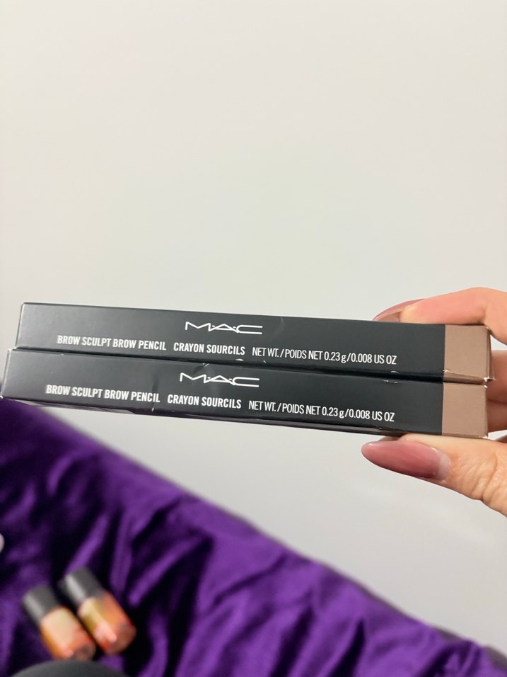 MAC Koyu Bej Kaş Kalemi - Görsel 2