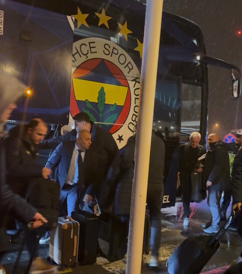 Fenerbahçe Forma Morinho Islak İmzalı - Görsel 5