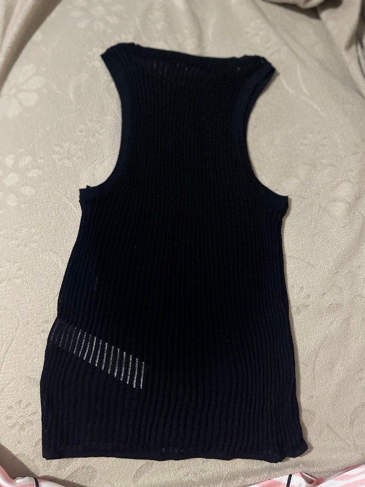 Siyah Yüksek Yakalı Örgü Kolsuz Transparan Atlet - Görsel 3