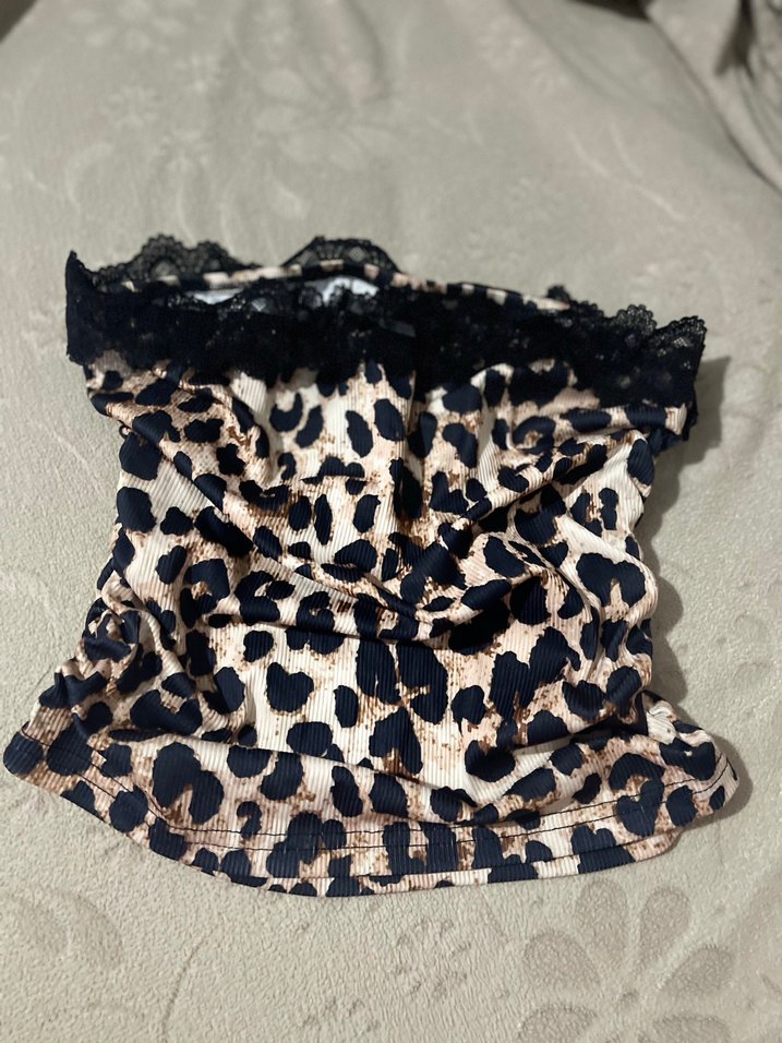 Dantel Detaylı Straplez Büstiyer - Görsel 2